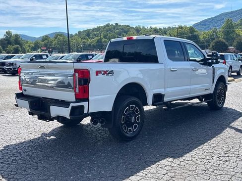 Used 2023 Ford F250 Platinum AWD/4WD image 8