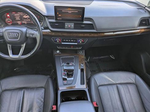 Used 2018 Audi Q5 2.0T Premium Plus w/ Premium Plus Package image 17