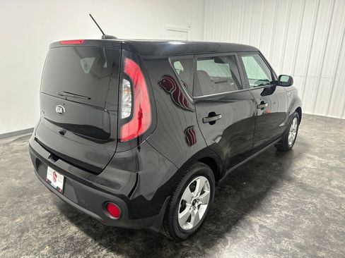 Used 2018 Kia Soul w/ Convenience Package FWD image 6