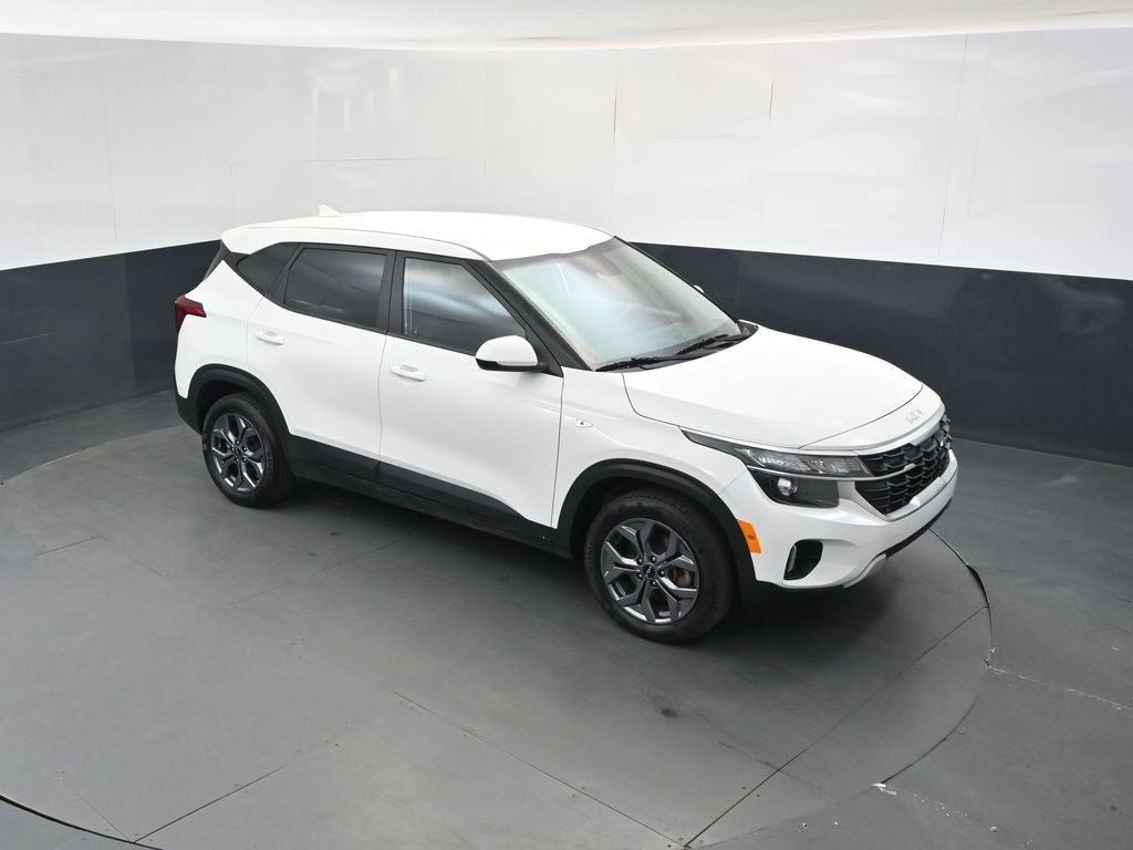 Used 2025 Kia Seltos LX AWD/4WD image 33