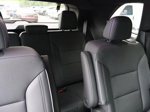 New 2025 Buick Enclave Preferred image 20