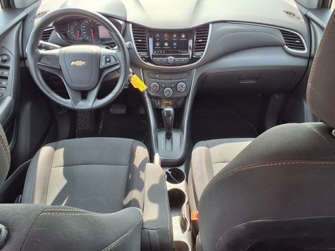 Used 2019 Chevrolet Trax LS FWD image 13