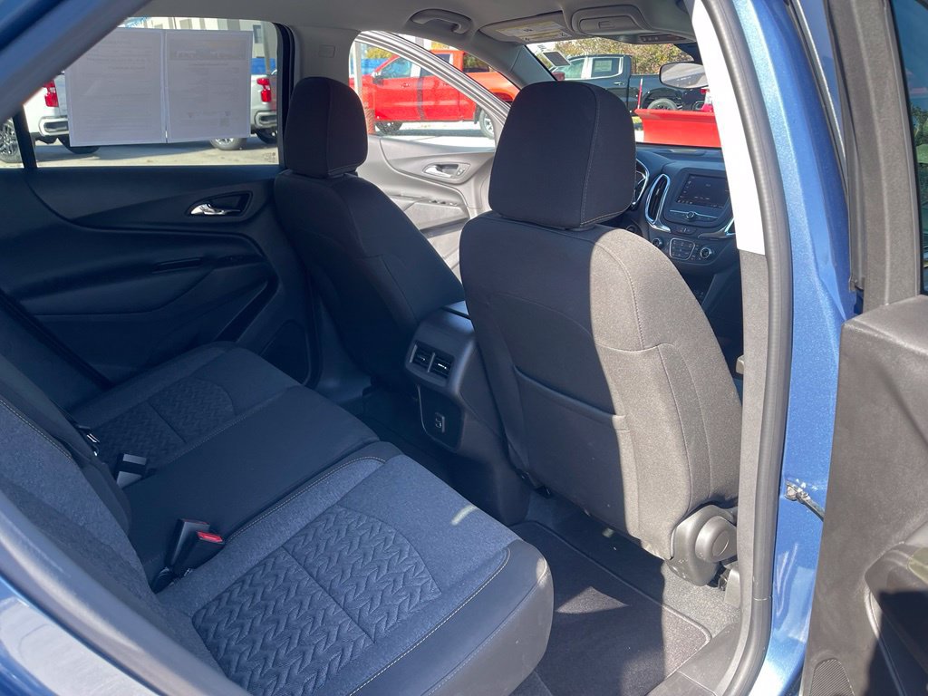 Used 2024 Chevrolet Equinox LT FWD image 17