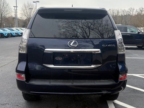 Used 2019 Lexus GX 460 image 14