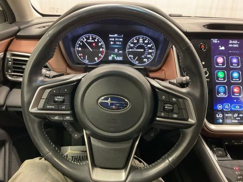 Used 2021 Subaru Outback Touring AWD/4WD image 13