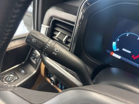 Used 2024 Ford F250 Lariat w/ Chrome Package image 43