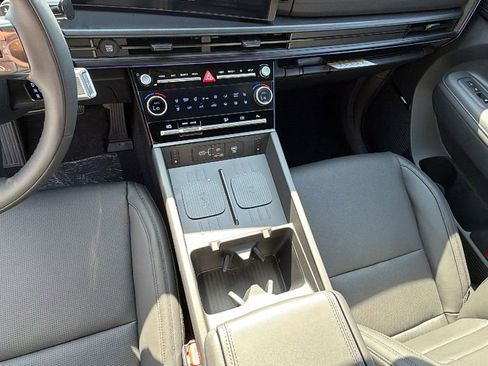 New 2026 Hyundai Santa Fe Calligraphy FWD image 32