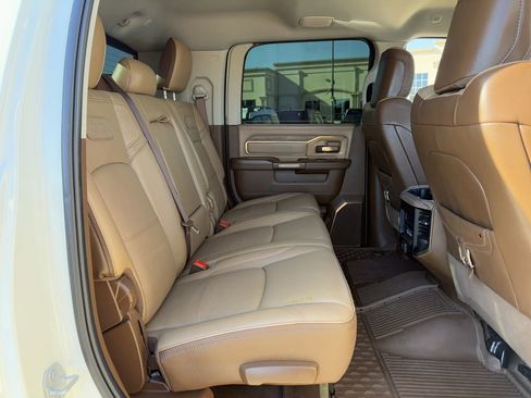 Used 2024 RAM 2500 Limited image 29