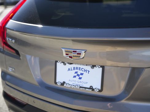 Used 2022 Cadillac XT4 Premium Luxury w/ Enhanced Visibility Package image 13