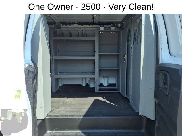 Used 2021 Chevrolet Express 2500 w/ Driver Convenience Package RWD image 21