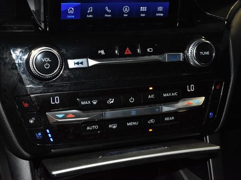 Used 2021 Ford Explorer ST w/ Equipment Group 401A AWD/4WD image 13