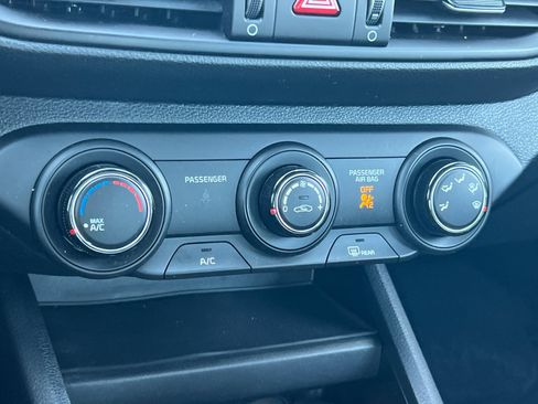 Certified 2024 Kia Forte LXS image 19