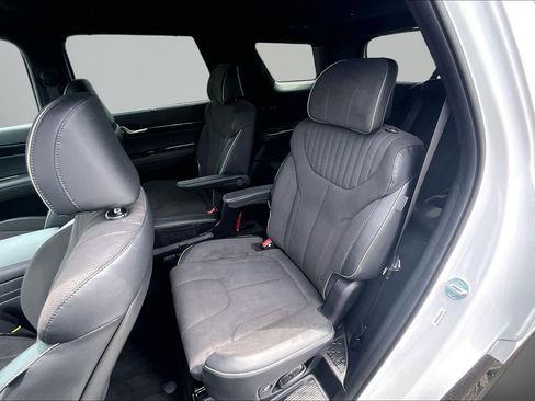 Used 2025 Hyundai Palisade Calligraphy AWD/4WD image 24
