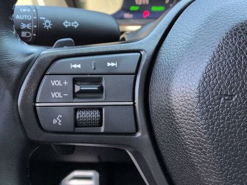 Used 2025 Honda Accord Sport image 32