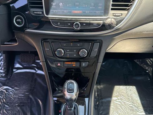 Used 2018 Buick Encore Preferred FWD image 29