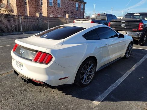 Used 2015 Ford Mustang GT Premium image 9