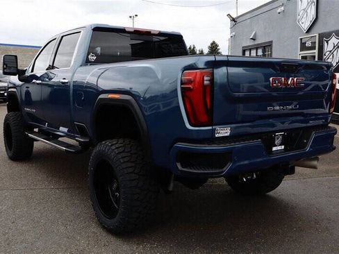 Used 2025 GMC Sierra 3500 Denali w/ Denali Reserve Package image 3