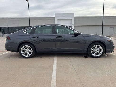 Used 2025 Honda Accord LX image 6