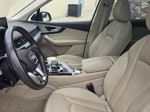 Used 2019 Audi Q7 2.0T Premium AWD/4WD image 7