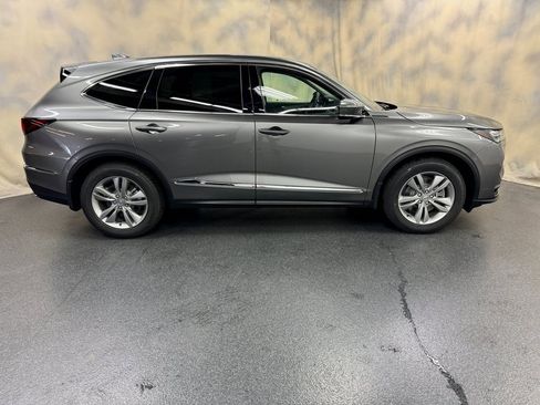 New 2026 Acura MDX SH-AWD image 9