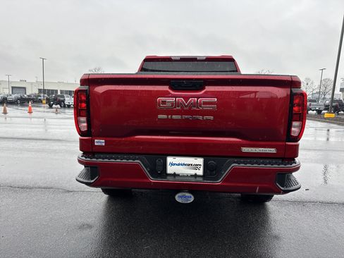 Used 2024 GMC Sierra 1500 Elevation image 9
