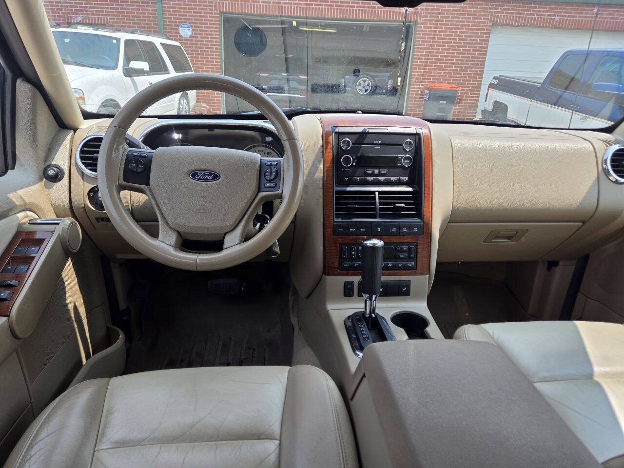 Used 2010 Ford Explorer Eddie Bauer AWD/4WD image 12