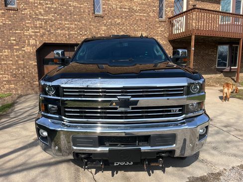 Used 2015 Chevrolet Silverado 3500 LTZ w/ Duramax Plus Package image 2