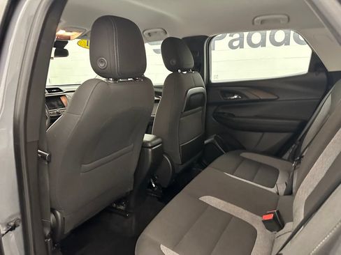 Used 2021 Chevrolet TrailBlazer LS AWD/4WD image 22