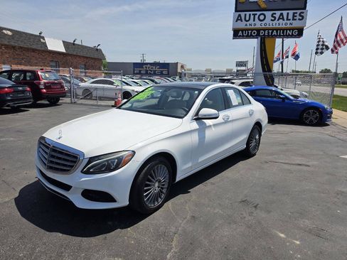 Used 2015 Mercedes-Benz C 300 4MATIC Sedan image 12