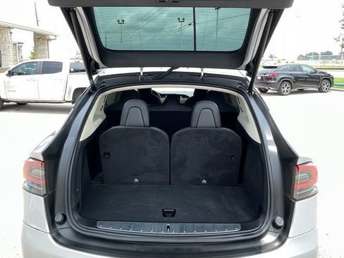 Used 2018 Tesla Model X 100D AWD/4WD image 12
