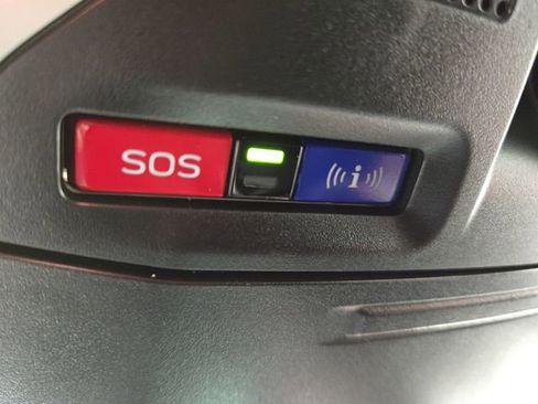 Used 2024 Subaru Outback Premium w/ Popular Package #1A image 26