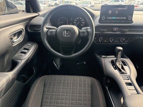 Certified 2023 Honda HR-V Sport image 12