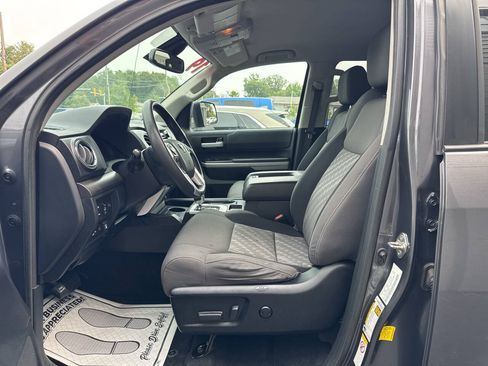 Used 2019 Toyota Tundra SR5 w/ TRD Off Road Package AWD/4WD image 13
