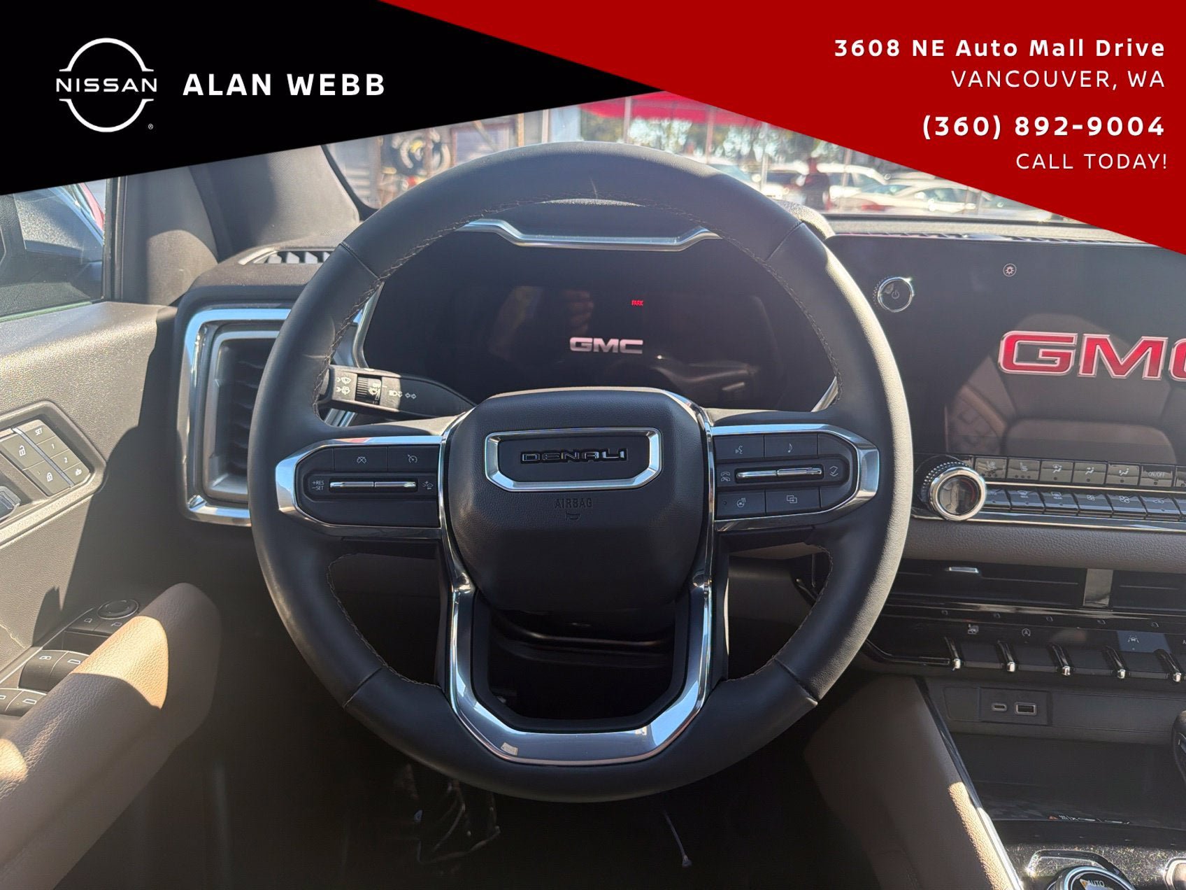 Used 2023 GMC Canyon Denali AWD/4WD image 13