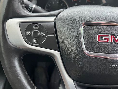 Used 2020 GMC Acadia SLE w/ Driver Convenience Package image 27