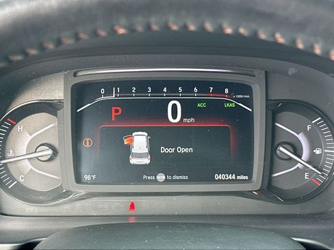 Used 2023 Honda Passport TrailSport image 10