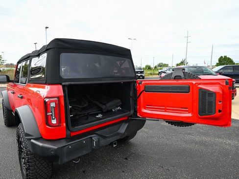 Certified 2022 Ford Bronco Wildtrak image 16