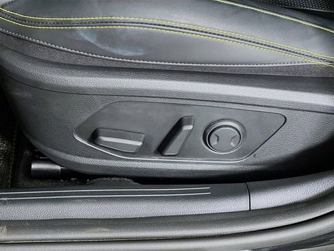 Used 2025 Kia K5 GT image 11