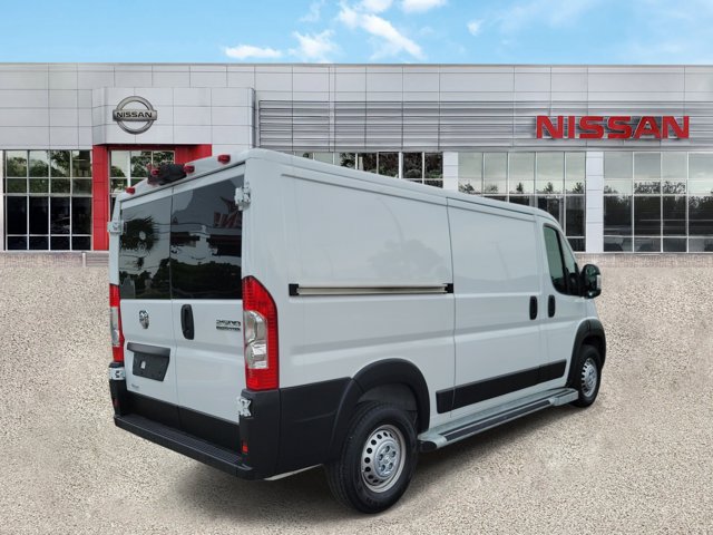 Used 2025 RAM ProMaster 2500 w/ U-Haul Equipment Group FWD image 7