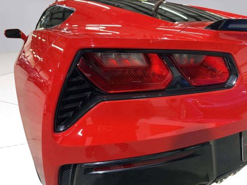 Used 2016 Chevrolet Corvette Stingray Coupe image 10