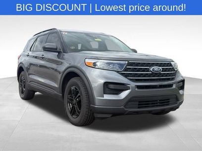 Used 2023 Ford Explorer XLT