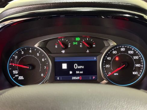 Used 2023 Chevrolet Traverse RS FWD image 12