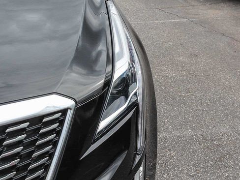 Used 2024 Cadillac XT5 Premium Luxury FWD image 10