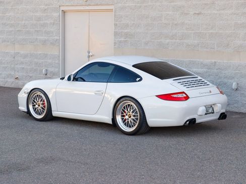 Used 2009 Porsche 911 Carrera S RWD image 7