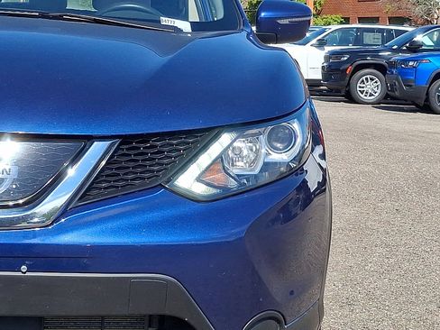 Used 2019 Nissan Rogue Sport SV AWD/4WD image 27