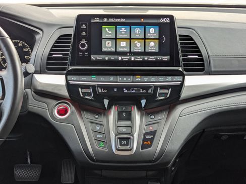 Used 2025 Honda Odyssey Sport-L image 17