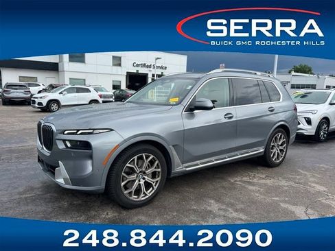 Used 2024 BMW X7 xDrive40i w/ Premium Package AWD/4WD image 1