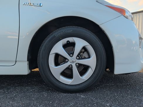 Used 2013 Toyota Prius Two FWD image 29
