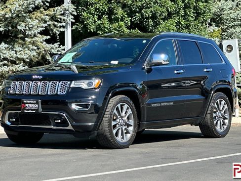 Used 2017 Jeep Grand Cherokee Overland image 8