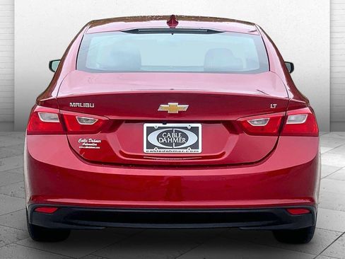 Used 2025 Chevrolet Malibu LT FWD image 3